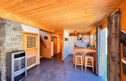 Annaberg im Lammertal Ski Chalet | Chalet # 94 with 3 BR for up to 8 people