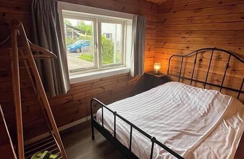 Sint-Annaland Resort | Chalet 96 - Two Bedroom Resort, Sleeps 4