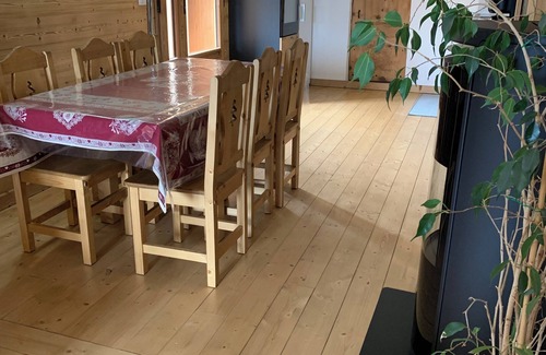 La Giettaz Apartment | Chalet accommodation for up to 6 people, various snow activities, Savoie gastronomy