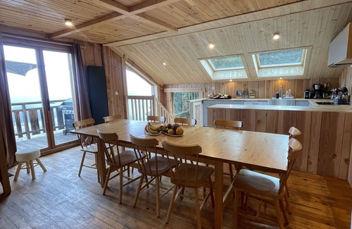 Les Angles Ski Chalet | Chalet accueillant, Panorama + Lac Montagne Village