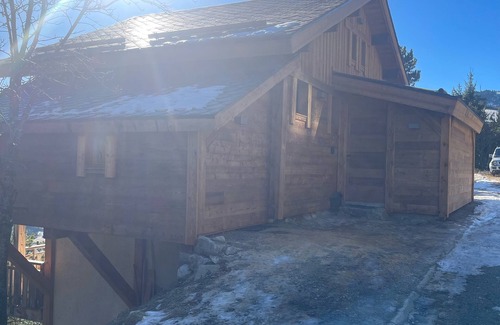 Les Angles Ski Chalet | Chalet accueillant, Panorama + Lac Montagne Village