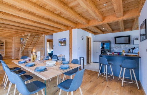 Monetier-les-Bains Ski Chalet | Chalet Aigle