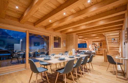 Monetier-les-Bains Ski Chalet | Chalet Aigle