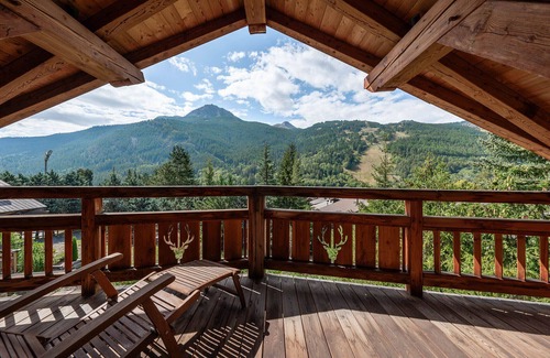 Saint-Chaffrey Ski Chalet | Chalet Aiguillette