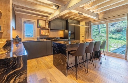 Meribel Ski Chalet | Chalet Altaïr with sauna, hot tub and hamam