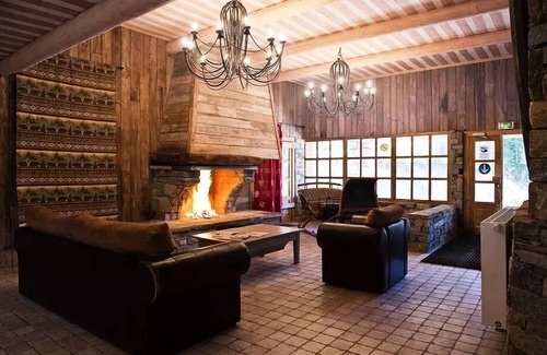 Arc-2000 Apartment | Chalet Altitude - Chalet de l'Ours* - 9 room apartment for 16/18 people Great Comfort