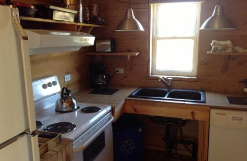 Orford Lake Ski Chalet | Chalet ancestral l'Orignal