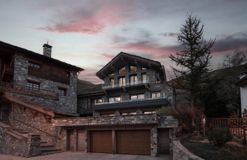Tignes le Lac Ski Chalet | Chalet Ancolie – Elegance and Breathtaking Views in Tignes