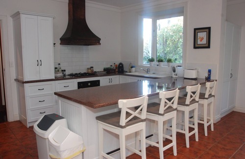 Warburton Ski Chalet | Chalet and Garden Cottage - sleeps 6