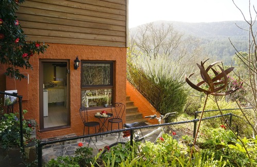 Warburton Ski Chalet | Chalet and Garden Cottage - sleeps 6