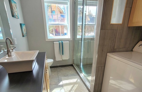 Shannon Ski Chalet | Chalet avec spa et vue sur la rivière Jacques-Cartier