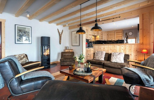 Samoens Ski Chalet | Chalet Aymon - cosy mountain stay for 10 in Grand Massif - OVO Network