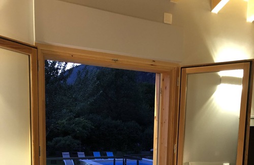 Le Bourg-d'Oisans Ski Chalet | Chalet Barbara with heated swimming pool in the heart of Oisans