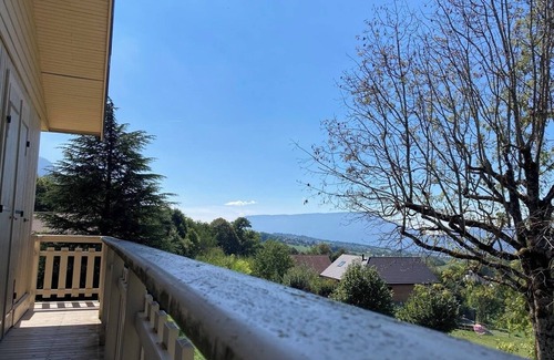 Saint-Offenge-Dessous Ski Chalet | Chalet between lakes Annecy and Aix les Bains, at the foot of the Bauges massif