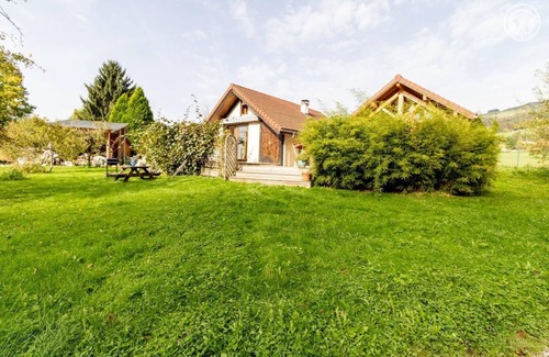 Saint-Christophe-la-Grotte House | CHALET BIEN-êTRE MARMOTTE