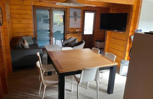 Bias Apartment | Chalet bois à Bias proche Mimizan