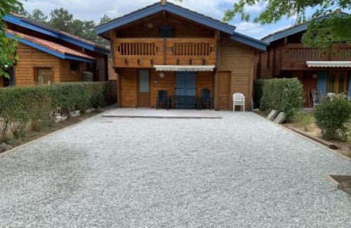 Bias Apartment | Chalet bois à Bias proche Mimizan