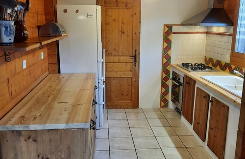 Villard-sur-Doron Ski Chalet | CHALET BOIS MASSIF, 4 bedrooms, sleeps 10