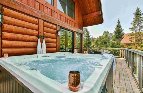Lac Superieur Village Ski Chalet | Chalet Bois Rond Avec Spa - Foyer (Tremblant)/Accès Au Lac