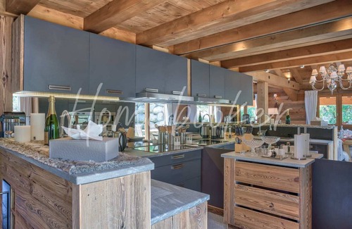 Praz-sur-Arly Ski Chalet | Chalet Boréal Summary