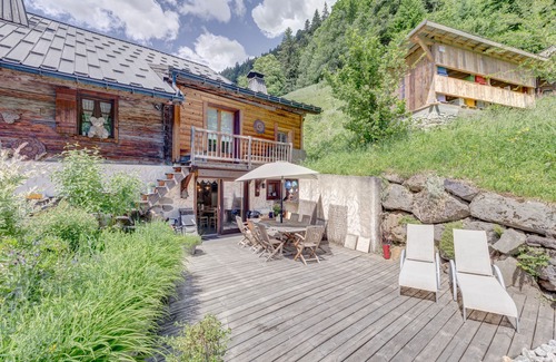 Flumet House | Chalet Cœur de Marie avec sauna et jacuzzi - Val d'Arly