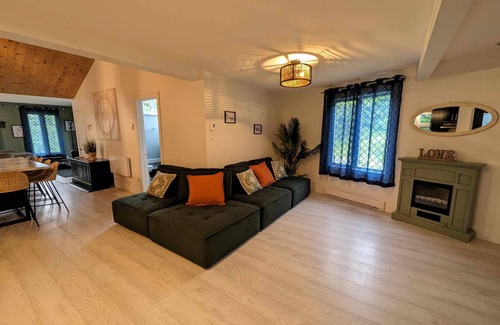 Saint-Denis-de-Brompton Ski Chalet | Chalet "Le Rassembleur"