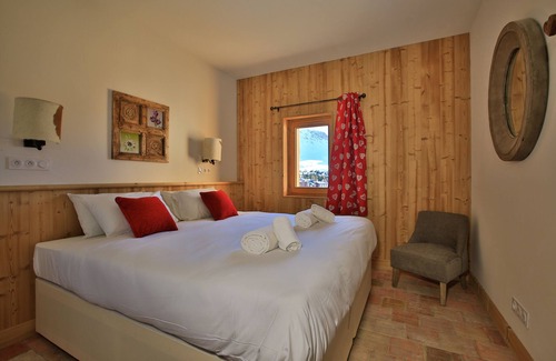 Plagne Soleil Ski Chalet | Chalet Campanula - Plagne Soleil