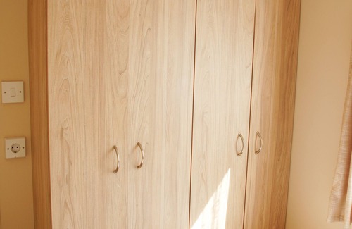 IJmuiden Ski Chalet | chalet /caravan De Duinpan in IJmuiden Near Zandvoort Amsterdam and Haarlem