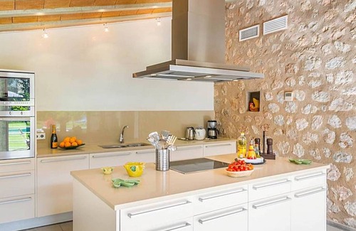 Soller Ski Chalet | Chalet Casa Futbol with Mountain View, Pool, Wi-Fi, A/C, Terraces & Garden