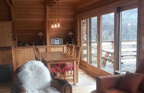 Allos Ski Chalet | Chalet Chaleureux Avec vue Panoramique