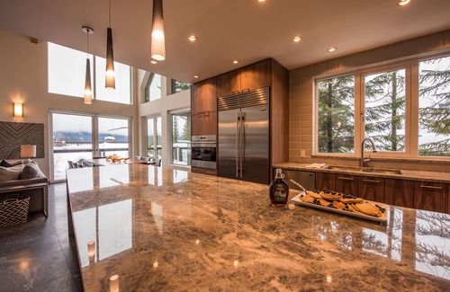 Upper Village Ski Chalet | Chalet Champagne Luxury. TRUE ski in/out, 4 bed/4 bath Magnificent Views Hot Tub
