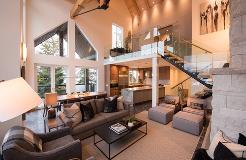 Upper Village Ski Chalet | Chalet Champagne Luxury. TRUE ski in/out, 4 bed/4 bath Magnificent Views Hot Tub