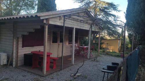 Poussan Ski Chalet | Chalet charmant à Poussan avec jardin privé et barbecue