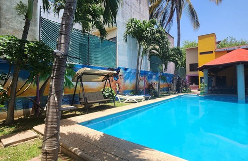 Tuxtla Gutierrez Ski Chalet | Chalet con Alberca Y Palapa, Espacio Tranquilo y Acogedor