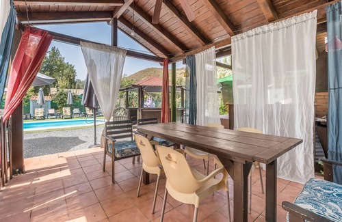 Dudar Ski Chalet | Chalet 'Cortijo Luz De La Sierra' with mountain views, private pool and Wi-Fi