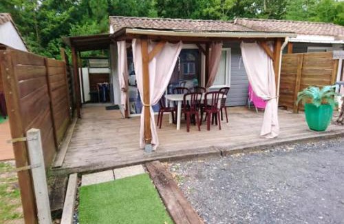 La Teste-de-Buch Ski Chalet | Chalet cosy a Gujan Mestras avec piscine partagee