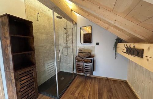 Saint-Sorlin-d'Arves Ski Chalet | Chalet d'alpage " L'Estive "