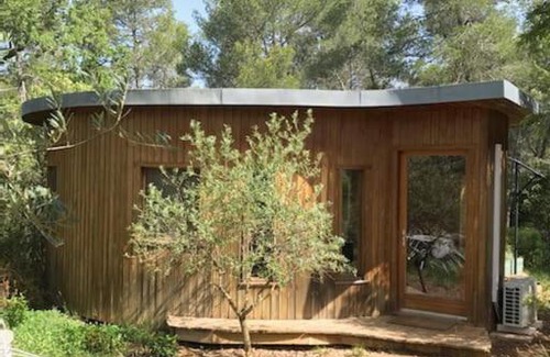 Barjols Ski Chalet | Chalet dans plusieurs hectares de nature