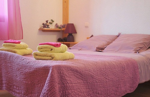 Feissons-sur-Salins Cottage | CHALET DE LA YODINE - GITE 27 PEOPLE IN SAVOIE - TARENTAISE VANOISE BEDROOM 2