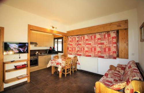 Les Almes Apartment | Chalet De La Tour - entièrement rénové et confortable MAE-3503