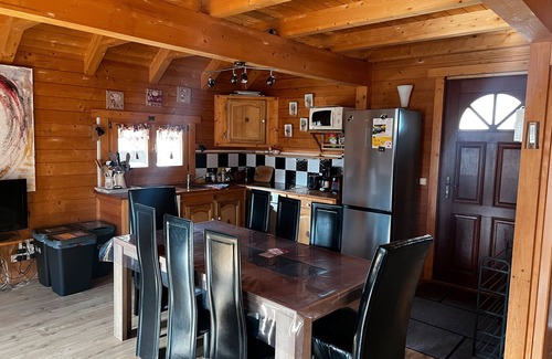 Erckartswiller Ski Chalet | Chalet 'De Lucie et Lison' with Mountain View, Private Terrace and Wi-Fi