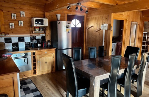 Erckartswiller Ski Chalet | Chalet 'De Lucie et Lison' with Mountain View, Private Terrace and Wi-Fi