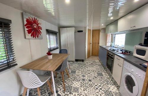 Aix-en-Provence Apartment | Chalet de Provence