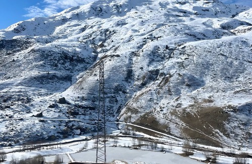 Les Bruyeres Ski Chalet | Chalet 'Delphine' with Lake View, Private Terrace and Wi-Fi