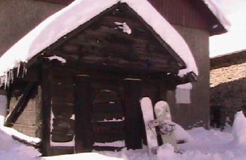 La Grave Apartment | Chalet des Glaciers - Small furnished apartment in an old farm