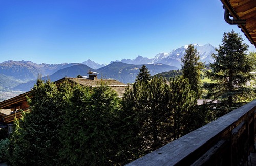 Combloux Ski Chalet | Chalet des sommets - Mont Blanc & Fiz view