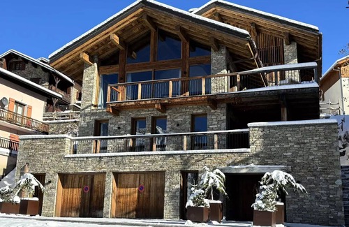 Saint-Martin-de-Belleville Apartment | Chalet Du Col De La Lune - 268m2 apartment with exceptional amenities in St Martin de Belleville