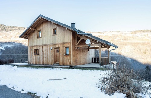Les Avanchers-Valmorel Ski Chalet | Chalet 'Du Fey' with Mountain View, Private Terrace and Wi-Fi