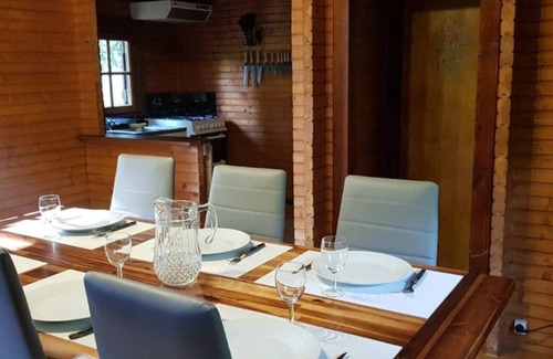 Saint-Martin-du-Puy Ski Chalet | Chalet du lac de Chaumeçon Saint-martin-du-puy