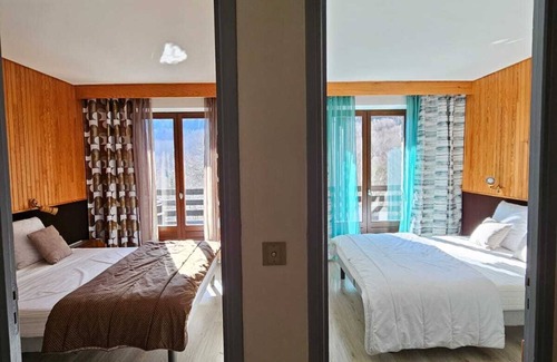 Pourcharesses Ski Chalet | Chalet du Mont Lozère (Cévennes National Park)